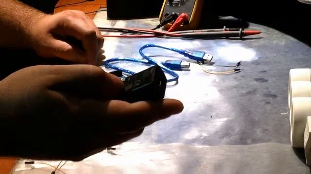 Arduino power supply video tutorial #3. A cell phone charger as power supply unit. смотреть онлайн