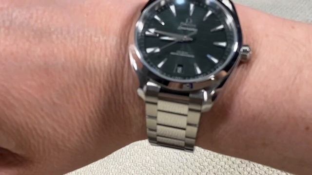OMEGA World Timer vs Aqua Terra (Green / Olive dial) смотреть онлайн