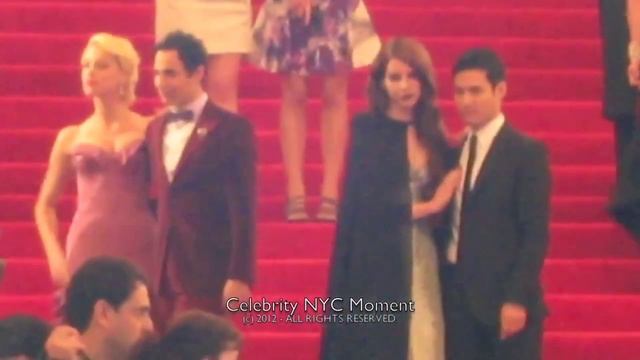 lana del rey at met gala 2012 scene pack смотреть онлайн