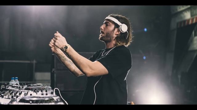 Moska vs. Calvin Harris & Disciples - 90's vs. How Deep Is Your Love смотреть онлайн