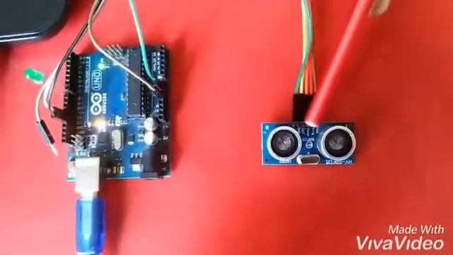 How to work Object detector Device ; made with Arduino Uno, Sonar Sensor, LED. смотреть онлайн