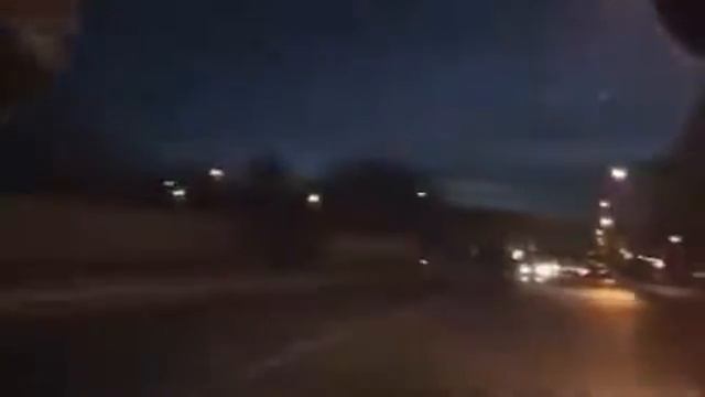 Разворот на перекрестке Клязьминской с Лобненской улиц. смотреть онлайн