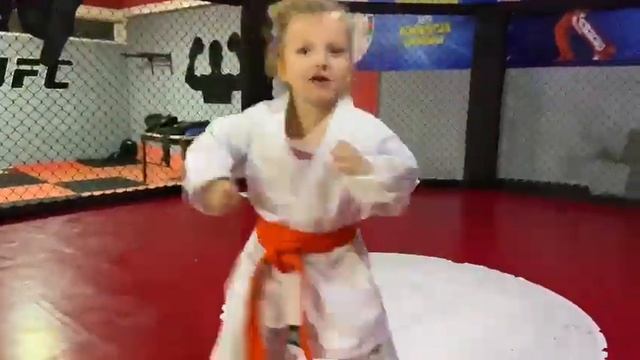 Atilla Karate klubunun idmnacilari (2) смотреть онлайн