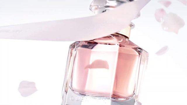 GUERLAIN | Valentine's Day | Let Your Love Sparkle | Mon Guerlain смотреть онлайн