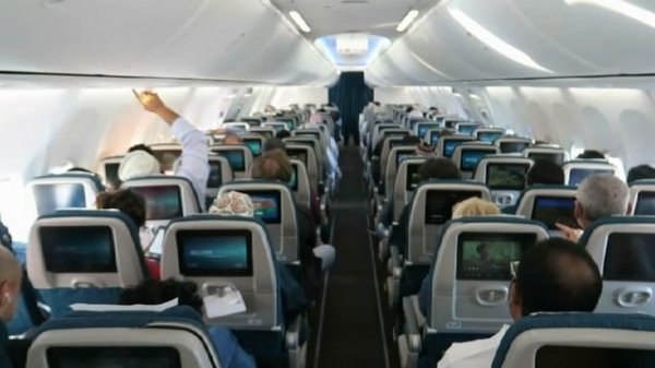 [Flight Report] OMAN AIR | Muscat ✈ Salalah | Boeing 737 MAX 8 | Economy