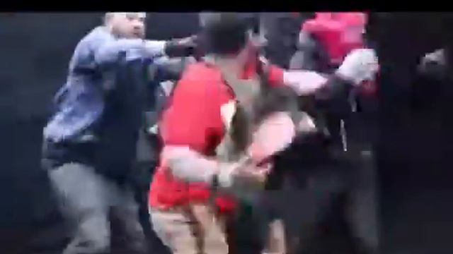Своя атмосфера на каком то мероприятии смотреть онлайн