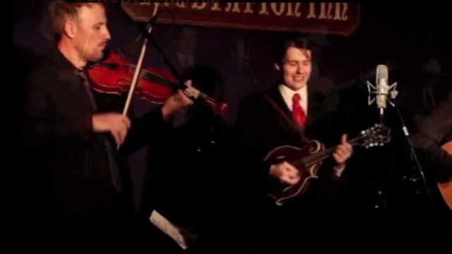 Chris Henry and The Hardcore Grass смотреть онлайн