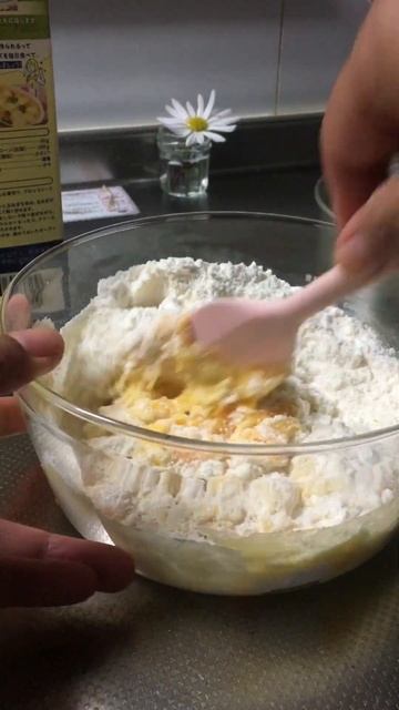 #CakeDough #Cupcake #MadalingGawinNakakatipid #shorts Travel,cooking, Gardening