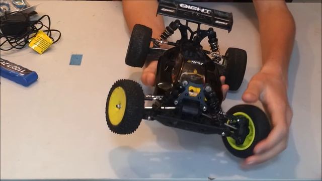 Losi Mini 8ight Buggy Overview - 1000 subscribers RC car смотреть онлайн