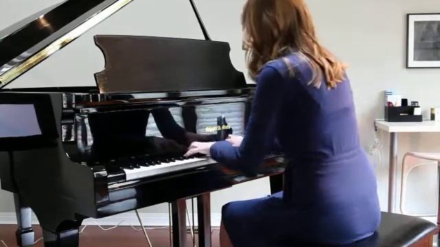 Marie Siemens playing Rachmaninoff смотреть онлайн