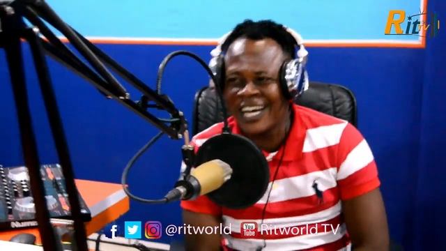Atmosphere of Worship..MINISTER OP @ Sweet 106.1 FM Live Worship with Osofo Derrick смотреть онлайн
