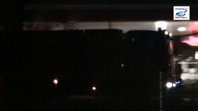 video Auto ramt LPG pomp langs A28. смотреть онлайн