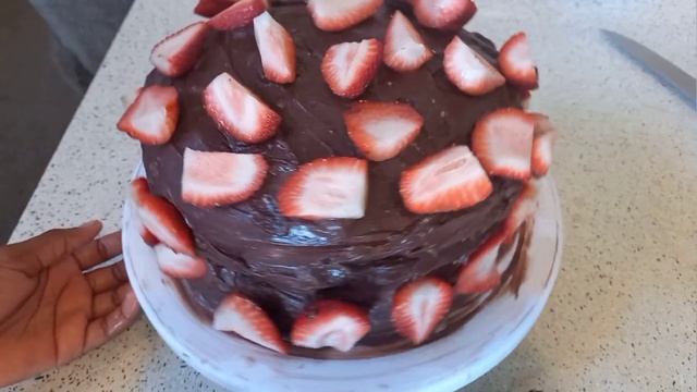 NO FOOD FOR 10 DAYS AND THIS HAPPENED... смотреть онлайн