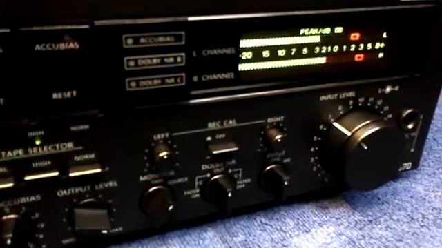Onkyo TA-2070 Demo смотреть онлайн