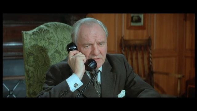 Lois Maxwell - Miss Moneypenny - Bernard Lee - M - Spoof смотреть онлайн