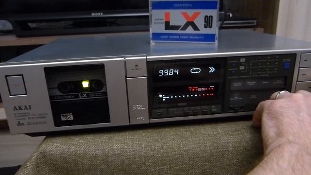 Кассетная дека Akai GX-R66 смотреть онлайн