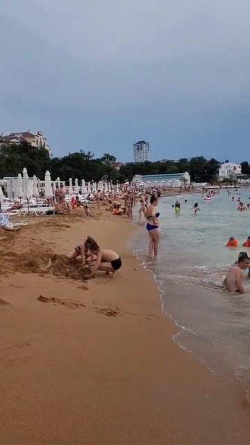 Геленджик 2023. Пляж смотреть онлайн