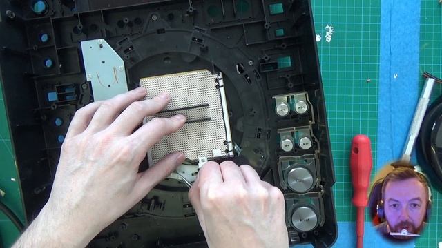 CDJ 1000 MK3 Midi conversion Part 1 - The brains смотреть онлайн