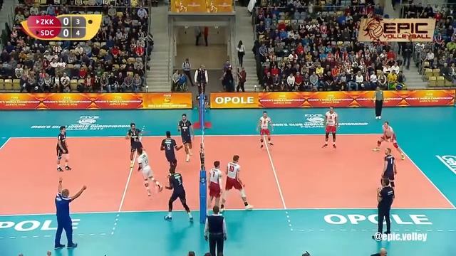 Yoandy Leal - Best Outside Spiker of Club World Championship смотреть онлайн