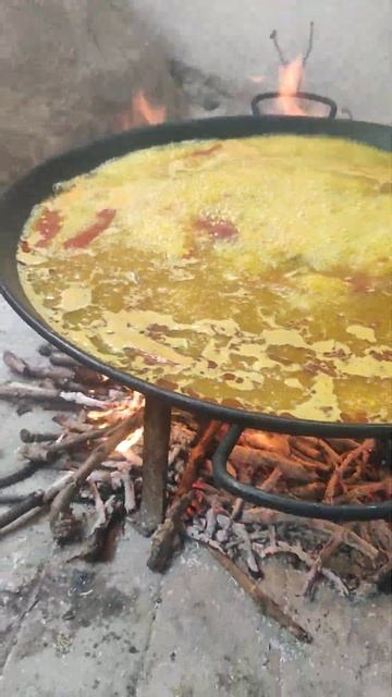 Arroces auténticos hechos A FUEGO con sarmiento de vid смотреть онлайн