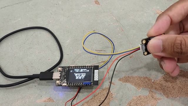 ESP32 SHT40 Sensor with Web Server смотреть онлайн