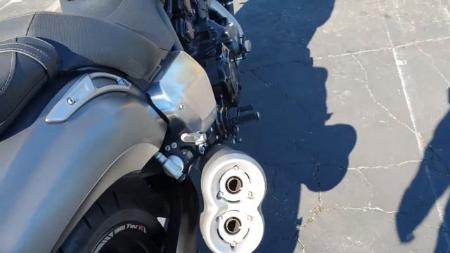 Yamaha Vmax 1700 walk around, detail and sound смотреть онлайн