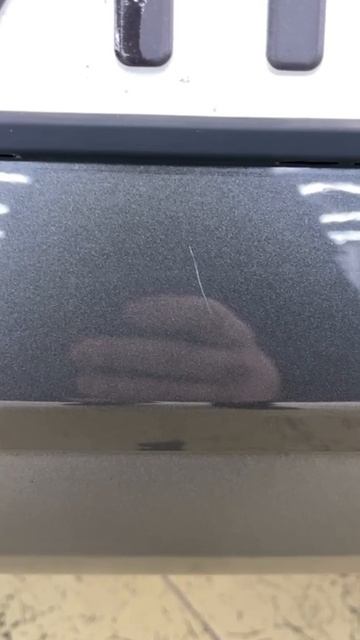 Киберкар поцарапали бампер. Царапина.