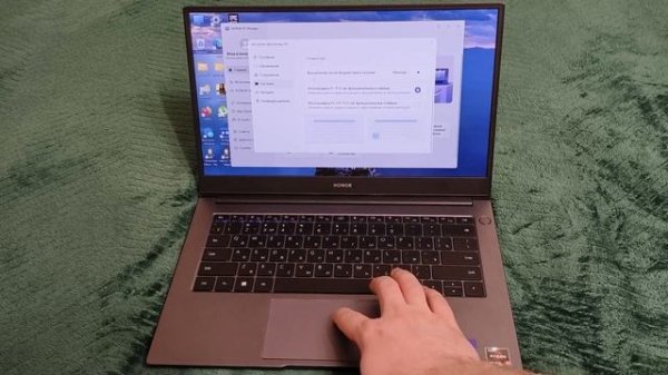 Обзор Honor Magicbook 14. Ноутбук актуален в 2025 году?