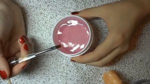 Инструменты и материалы для наращивания ногтей