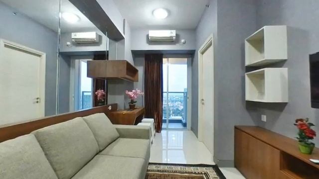 U-Nit Anderson Apartment смотреть онлайн