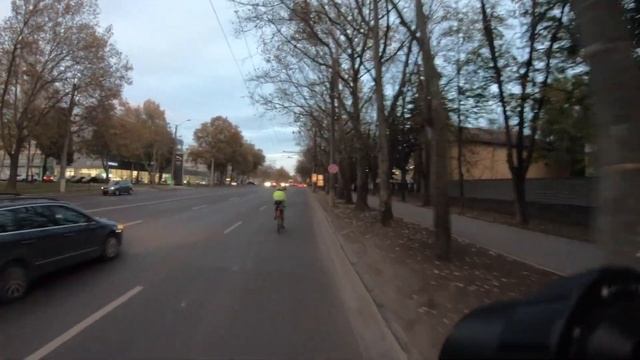 Commuters, Episodul 12: Victor смотреть онлайн