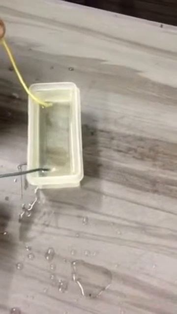 Salt water is good conductor of electricity смотреть онлайн