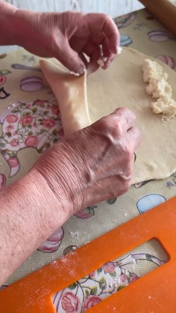 Грузинская кухня на даче: хачапури по-аджарски от бабушки, от которых не удержаться смотреть онлайн