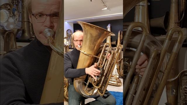 York Style BBb-Tuba, Contrabasstuba Soundcheck, 6/4 B-Tuba Original York/Adams Kontrabasstuba смотреть онлайн