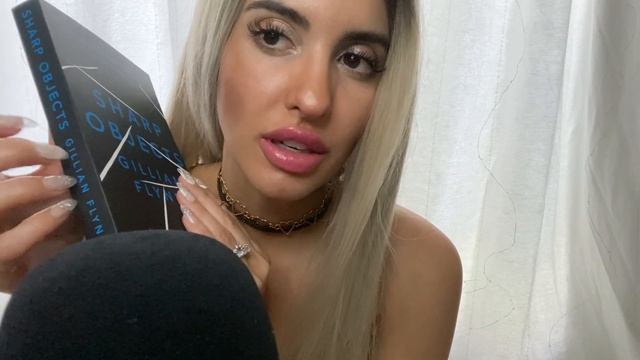 ASMR Book Show and Tell - Mini Reviews (Whispered) смотреть онлайн