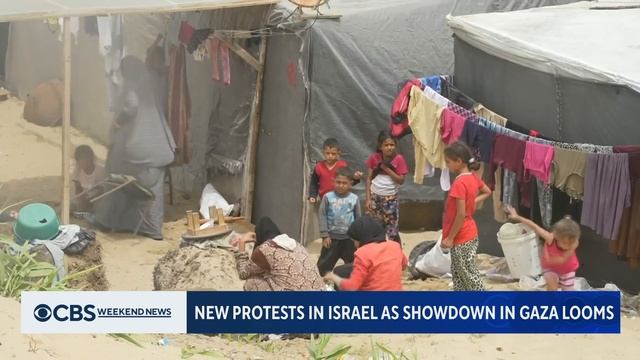 Hamas releases propaganda video of 2 hostages, including a kidnapped U.S. citizen смотреть онлайн