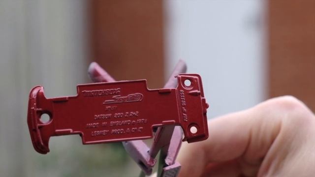 MATCHBOX Superfast custom: 67D Datsun 260Z 2+2 смотреть онлайн