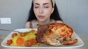 Автор (Ayka Emily) Мукбанг курица гриль