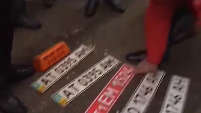 Беспредел!!!! Незаконне спостереження за Яценюком смотреть онлайн