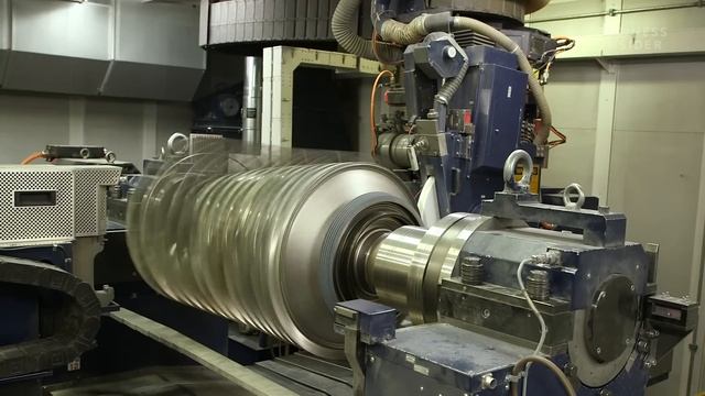 How Delta Fixes $32 Million Jet Engines | Big Business смотреть онлайн