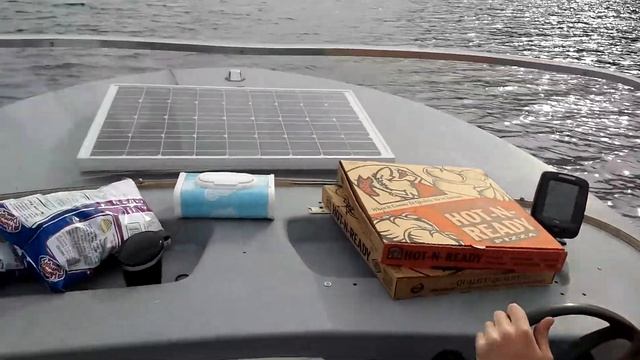 Gvtzee - E.M.T. (prod. Cold Legistics) on a boat смотреть онлайн