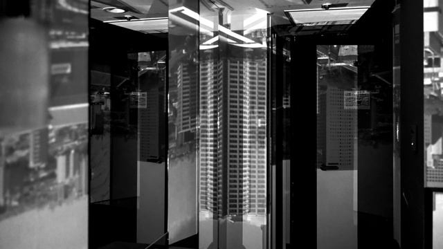Camera Obscura #1 (monochrome) смотреть онлайн