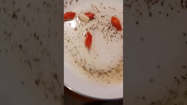 Зеленый соус. С добавлением необычного ингредиента смотреть онлайн