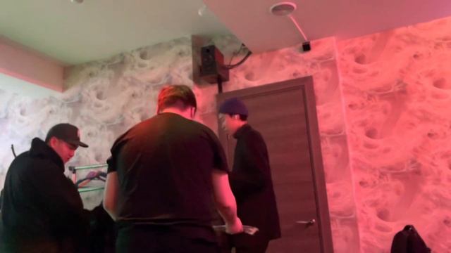 выходные с друзьями, караоке || влог смотреть онлайн