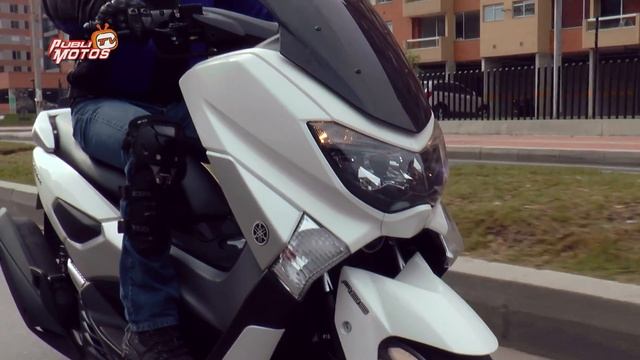 Prueba Yamaha N-MAX 150 смотреть онлайн