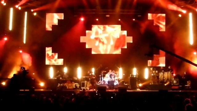AMAZIGH KATEB SEPTET FEAT KARIM ZIAD-DIMA N TOU-CASABLANCA-15 07 2011.mp4 смотреть онлайн