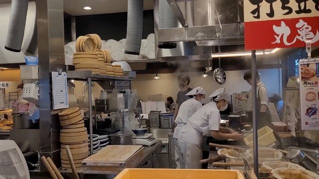 ENJOY THE FAMOUS NOODLE IN JAPAN: UDON смотреть онлайн