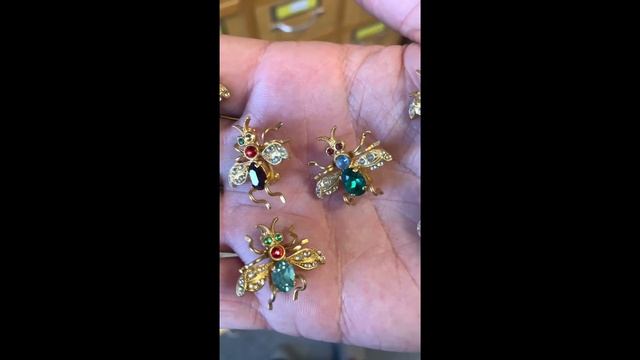 27 августа 2023 Винтаж Броши Мухи Чехословакия Vintage Czech Fly Brooch смотреть онлайн