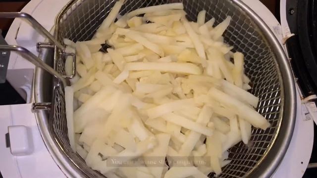 LOADED PHILLY CHEESESTEAK FRIES - SIRLOIN STEAK - HAND CUT FRIES смотреть онлайн