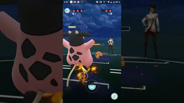 Combate contra candela en Pokémon GO смотреть онлайн